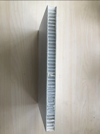 FRP PP Honeycomb Sandwich -panel for lastebiler og vegger